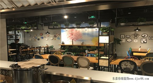 宝龙烟花三月初相遇餐饮店设计装修