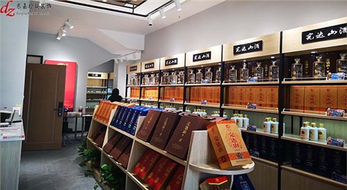 无锡完达山酒业展示店设计